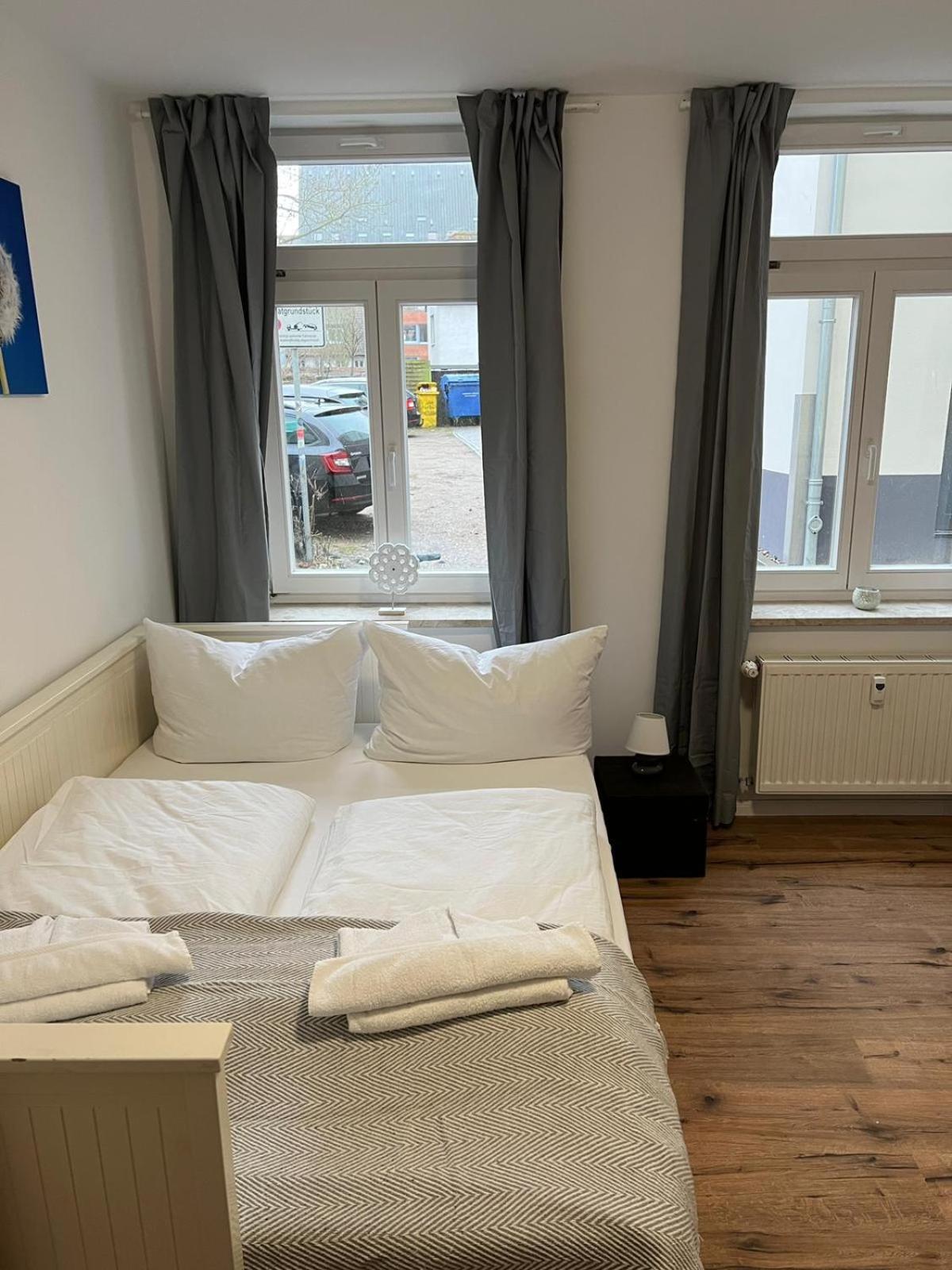 Apartment Bernstein Ruhig, Familienfreundlich Mit Garten روستوك المظهر الخارجي الصورة
